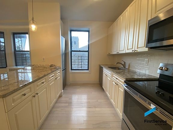 3rd image of 287 E 18th St APT 4D