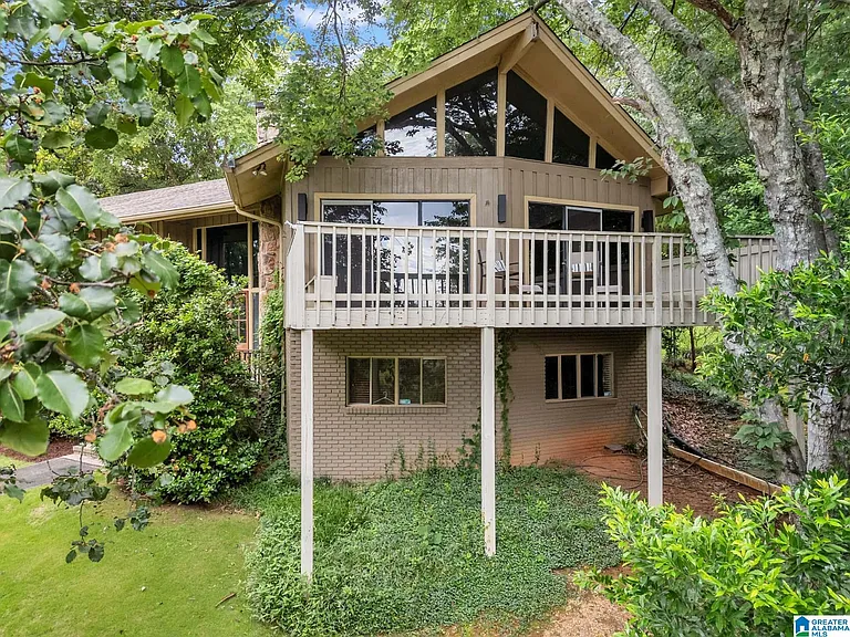 373 Laredo Dr — Photo 39