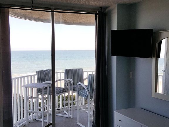 4th image of 2225 Highway A1a APT 202