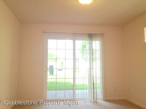 2nd image of 10054 W Garverdale Ln APT 102
