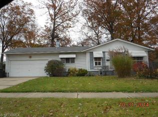 2608 Heather Ln NW, Warren, OH