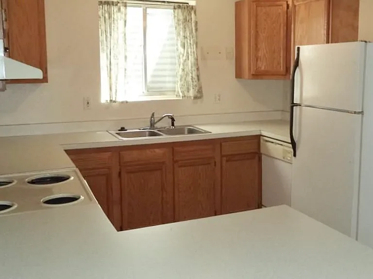 175 E Spruce St #1 — Photo 15