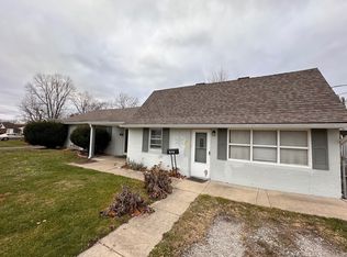 212 & 214 W North St, Plainfield, IN 46168