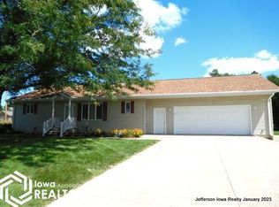 1311 W Lincoln Way, Jefferson, IA 50129