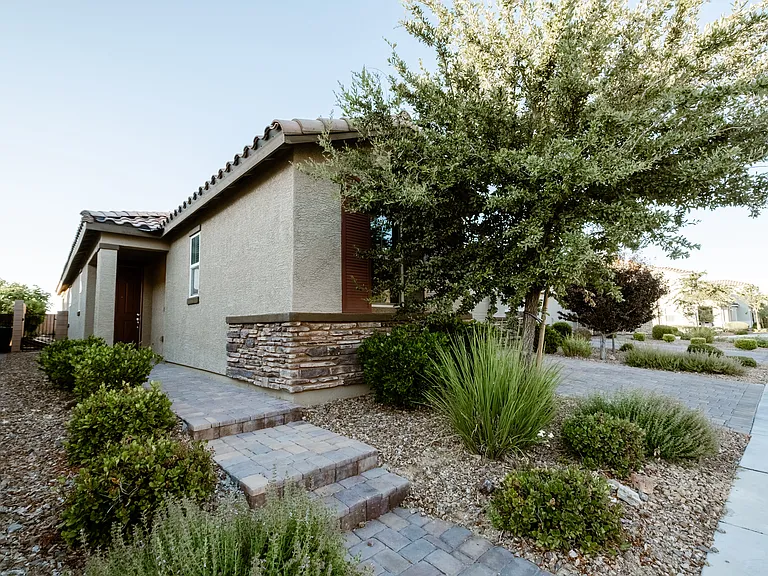 3196 Arco Ave — Photo 34