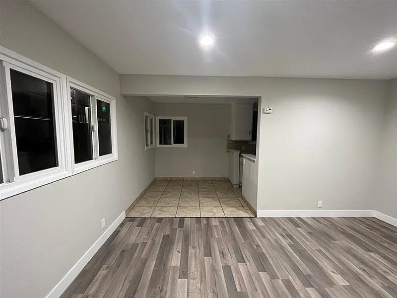 1 bed, 500 sqft, $1,900 — Photo 2