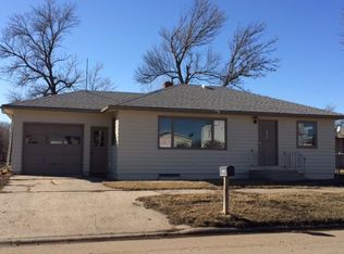 106 N Broadway St, Gettysburg, SD 57442
