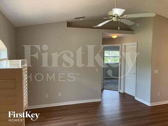 3rd image of 3593 S San Mateo Dr