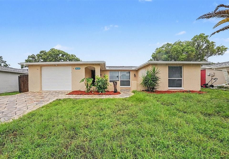 1st image of 9135 HUNT CLUB LANE