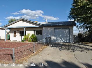 1300 Fairview Pl, Farmington, NM 87401