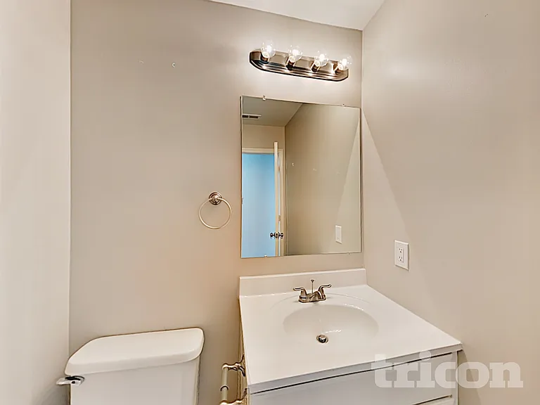 1115 Landen Chase Dr — Photo 14