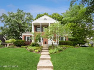 405 W Jefferson Ave, Wheaton, IL 60187