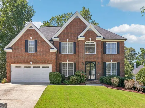 6765 Crofton Dr, Alpharetta, GA 30005