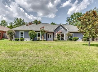359 Red Eagle Cir, Ridgeland, MS 39157