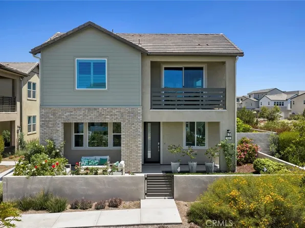 306 Treble, Irvine, CA 92618