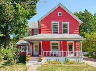 601 S Main St, Chelsea, MI 48118