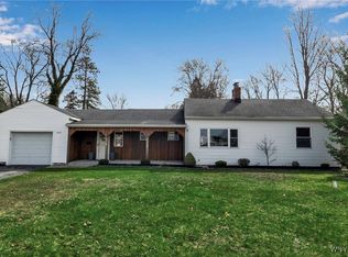 1697 Crittenden Rd, Alden, NY 14004