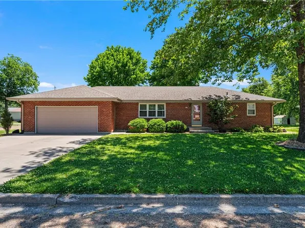 501 S Lorien St, Concordia, MO 64020