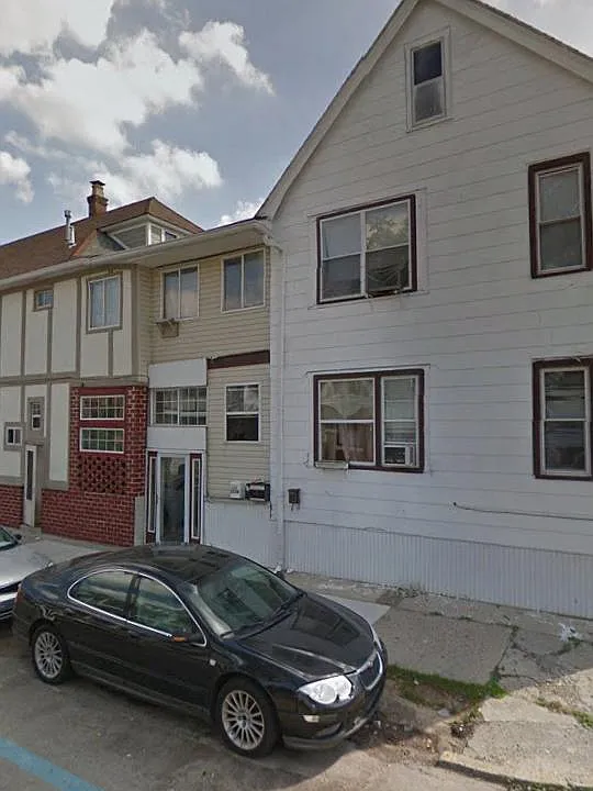 2354 Poland Ave