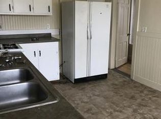 576 Washington Ave APT 3, Portland, ME 04103