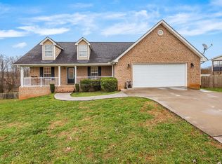 1402 Benjamin Blvd, Sevierville, TN 37876