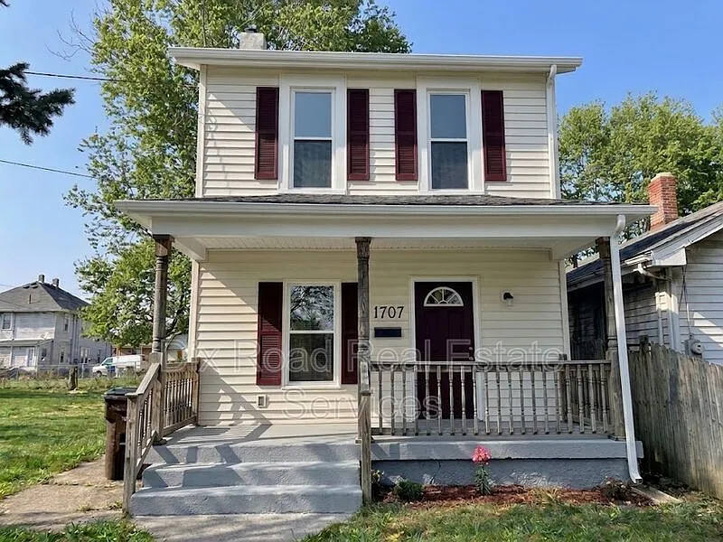 1707 Church St