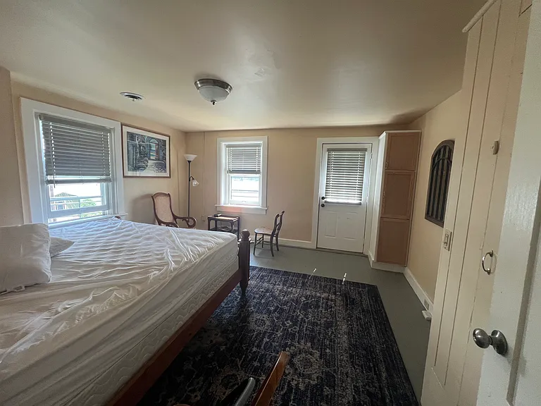 350 N Shore Dr — Photo 7