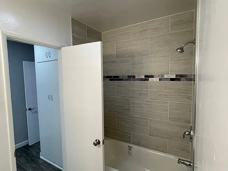 3200 Cheviot Vista Pl #24 — Photo 10