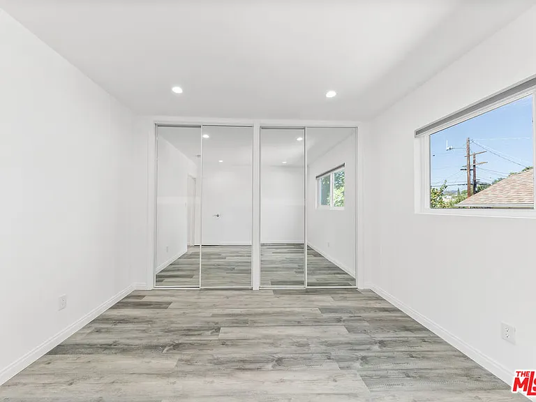 646 Tularosa Dr #4 — Photo 27