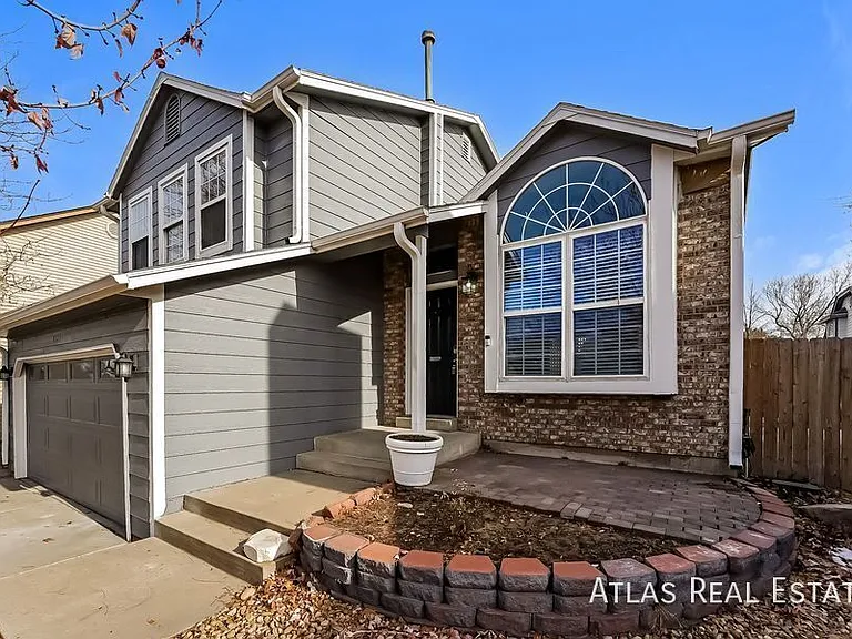 4324 N Liverpool Ct — Photo 2