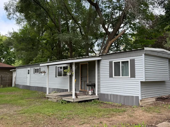 19330 Carmon Dr, Big Rapids, MI 49307