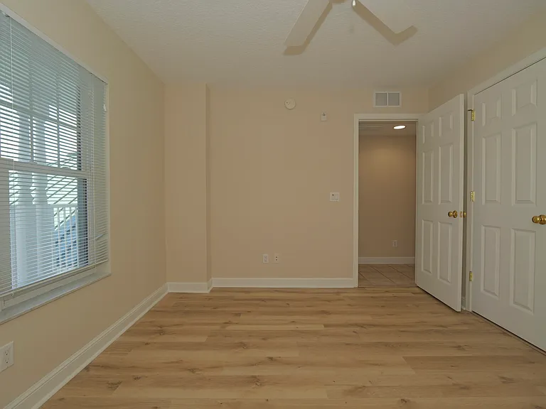 2700 Ocean Dr #208S — Photo 29