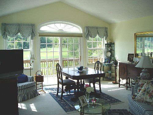5th image of 2937 E Crown Dr