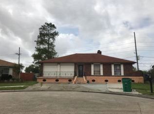 2460 Sunny Meade Ct, Harvey, LA 70058