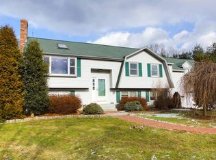 100 Breakneck Hill Rd, Southborough, MA 01772