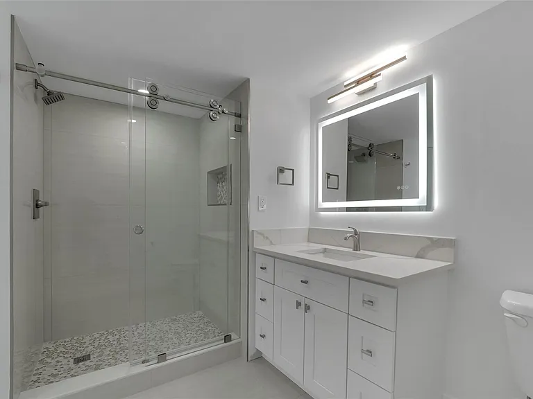 3900 Galt Ocean Dr #511 — Photo 32