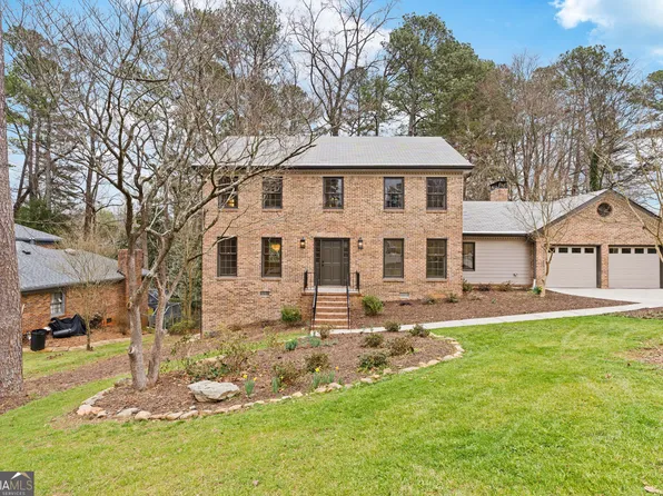 2667 Smoketree Way, Atlanta, GA 30345