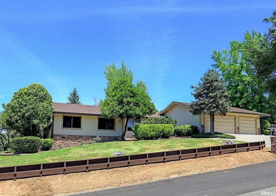 1st image of 8301 Olive Hill Ct