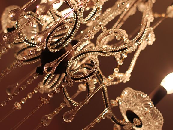 bedroom chandiler