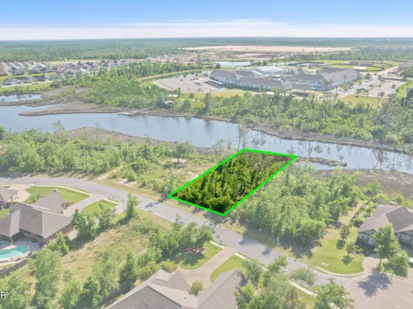 4707 Bayou Bluff Trl, Lynn Haven, FL 32444