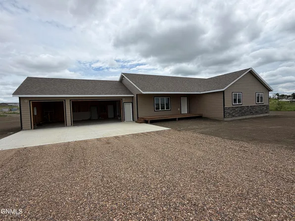 3234 125n Ave NW, Watford City, ND 58854