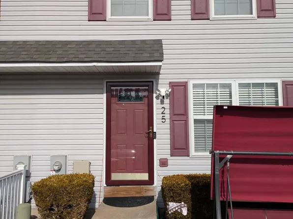25 Cole Blvd, Middletown, DE 19709