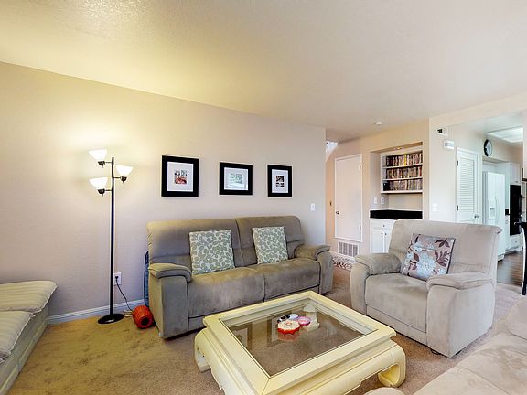 5th image of 4009 Cuevas Ct