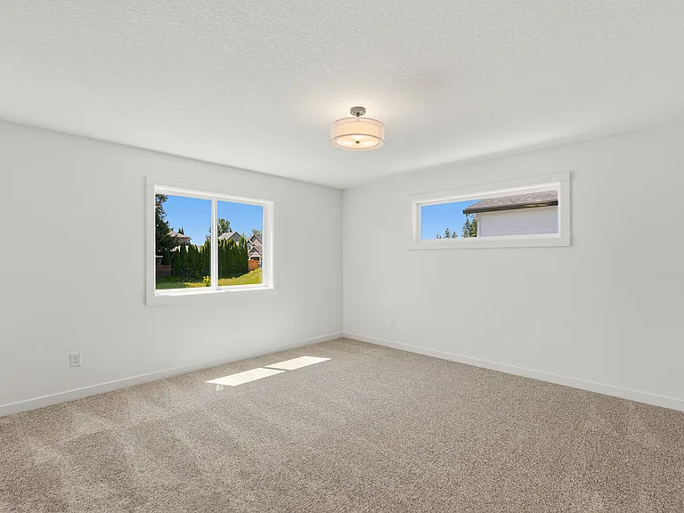 5007 NE 71st St — Photo 30