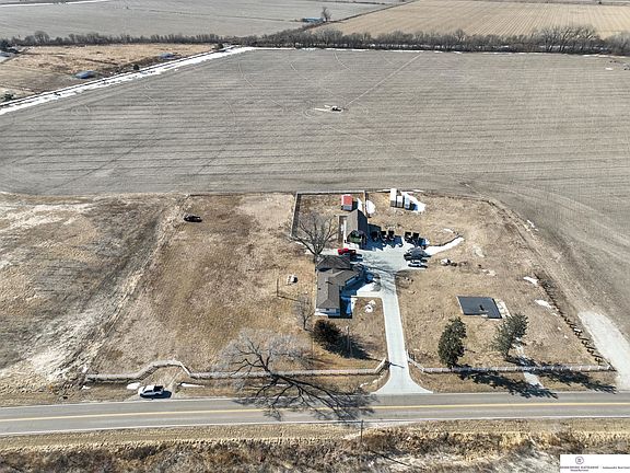 3rd image of 1540 River Road Dr