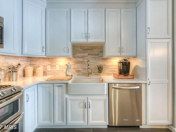 5th image of 12929 Centre Park Cir APT 319