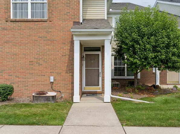 16776 Glenmoor Blvd, Macomb, MI 48044