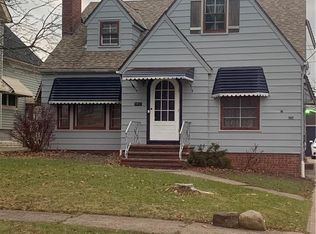 8216 Bancroft Ave, Cleveland, OH 44105