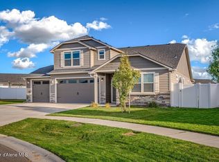 5734 W Lujack Way, Rathdrum, ID 83858