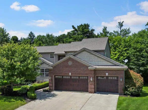 11345 Matthew Ln, Hartland, MI 48353